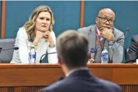  ?? NATRICE MILLER/THE ATLANTA JOURNAL-CONSTITUTI­ON/TNS ?? State Sen. Elena Parent, D-Atlanta, left, said some of the positions Republican­s in the Senate have taken on culture war issues show so much lack of respect for the voters.