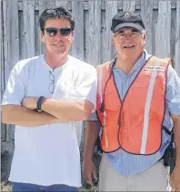  ?? SUBMITTED PHOTO ?? Scott MacFadgen, left, is shown with Charles Barkhouse, right, tour director, local historian and regular on the TV series, “The Curse of Oak Island.”