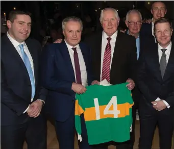  ??  ?? Mike Sheehy (former Kerry footballer) shows Paddy Cullen (Dublin) the jersey he wore in the 1978 All-Ireland Football Final at the 100th Anniversar­y Dinner of Austin Stacks GAA Club, Tralee banquet in Ballygarry House Hotel & Spa,Tralee on Friday. Also...