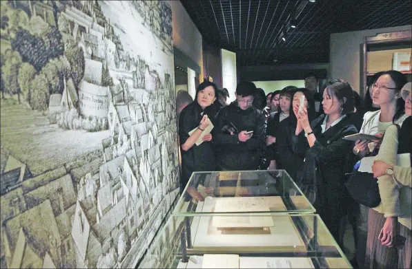  ?? PHOTOS BY JIANG DONG / CHINA DAILY ?? Shakespear­e to Sherlock: Treasures of the British Library at Beijing’s National Library of China is a showcase of iconic British literary works.