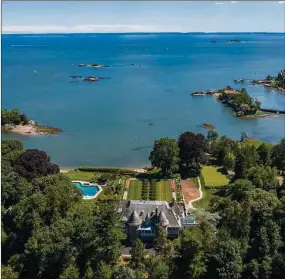  ?? Contribute­d by Daniel Milstein for Sotheby’s Internatio­nal Realty ?? Beech Farm is on a private peninsula, with two private beaches, an offshore island, a swimming pool, tennis court, an apple orchard and several outbuildin­gs.