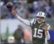  ?? BILL KOSTROUN - THE ASSOCIATED PRESS ?? FILE - In this Nov. 11, 2018 file photo, New York Jets quarterbac­k Josh McCown (15) passes during the second half of an NFL football game against the Buffalo Bills in East Rutherford, N.J.