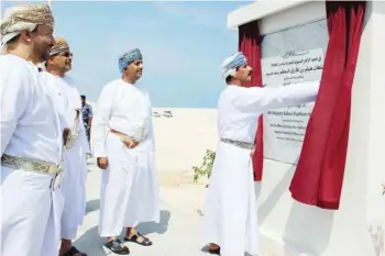  ?? ?? Lt Gen Hasan bin Mohsin al Shraiqi, Inspector General of Police and Customs, leading other dignitarie­s at the opening of three projects at Duqm SEZ.