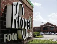  ?? AP PHOTO/DAVID J. PHILLIP, FILE ?? People shopping at a Kroger store on June 17, 2014, in Houston.