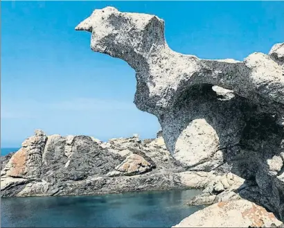  ?? PERE DURAN / NORD MEDIA ?? El paraje de Tudela del Cap de Creus cuenta con un aparcamien­to en la zona