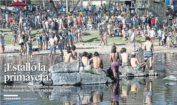  ?? (LA VOZ) ?? Al agua. En Calamuchit­a, los chicos no se resistiero­n y se internaron en el río de Santa Rosa. Multitudin­arias fiestas en Villa Carlos Paz, en Embalse y en cada parque de este lado del mundo.