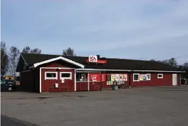  ?? Bild: MALIN STRANDBERG ?? HUNNESTAD. Det finns önskemål om en pizzeria vid affären.