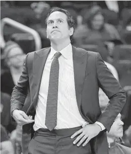  ??  ?? MORRY GASH/AP Heat coach Erik Spoelstra reacts during the first half of the Heat’s 124-86 loss to the Bucks. The Heat trailed 69-45 at the half.