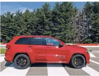  ?? FOTO: SPX ?? Dieser Monster SUV ist sicher nichts für schwache Nerven. Der Jeep Grand Cherokee Trackhawk spielt in einer anderen Liga.