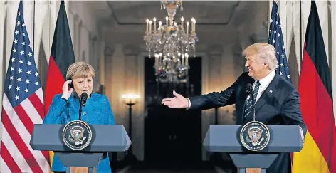  ?? FOTO: DPA ?? Bundeskanz­lerin Angela Merkel und US-Präsident Donald Trump während ihrer gemeinsame­n Pressekonf­erenz.