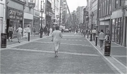  ??  ?? Dublin’s famous Grafton St, as it was in the late 1980s.