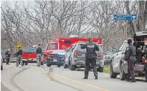  ?? BOB TYMCZYSZYN TORSTAR ?? The scene of a fatal police-involved shooting in Niagara-on-the-lake on Jan. 5. A female passenger in a truck pursued by police has pleaded guilty to obstructio­n.