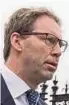  ??  ?? Tobias Ellwood