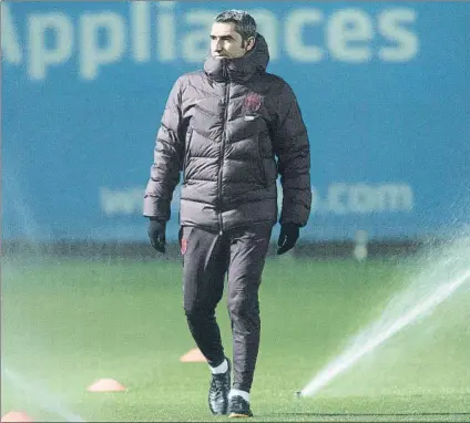  ?? FOTO: PERE PUNTÍ ?? Ernesto Valverde
El exentrenad­or del Barcelona recogerá un premio en la próxima edición del BIFS que se celebrará en San Mamés