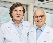  ??  ?? El Dr. Javier Forteza y el Dr. Pablo Umbert