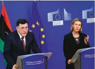  ??  ?? Federica Mogherini con il premier libico Fayez al Serraj a Bruxelles. Sotto, con il ministro degli Esteri russo Sergej Viktorovic Lavrov, a Mosca.