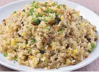  ??  ?? The Fried Rice Trio, which is loaded with tuyo, danggit and tinapa, is a meal in itself.