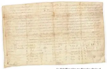  ?? ?? La falsificac­ión medieval y abajo el Archivo Histórico de la Nobleza // ABC