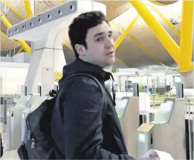  ?? Europa Press ?? Froilán, en el aeropuerto de Madrid antes de poner rumbo a Abu Dabi, en febrero pasado.