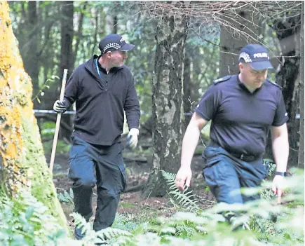  ?? Pictures: Mhairi Edwards/kris Miller/police Scotland. ?? Clockwise from above: Police teams search Templeton Woods; Robbie Mcintosh; the case review document; HMP Castle Huntly.