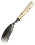  ??  ?? FOR COMPACT SOIL Niwaki Trowel, £79, Niwaki, 01747 445059, niwaki.com