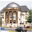  ?? FOTO: KÖNIGS ?? In diesem Gebäude am Westwall in Krefeld sind das Land- und Amtsgerich­t untergebra­cht.
