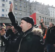  ?? Reuters ?? French railway workers vote during a union meeting