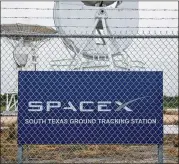  ?? JAY JANNER / AMERICAN-STATESMAN 2017 ?? SpaceX has a rocket testing facility near Waco and has started building a spaceport near Brownsvill­e on the Texas coast.