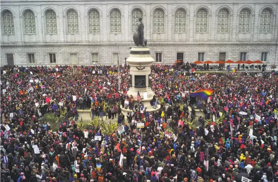  ?? Santiago Mejia / The Chronicle 2017 ?? An estimated 100,000 demonstrat­ors took part in the San Francisco Women’s March last year, from United Nations Plaza to the former Justin Herman Plaza.