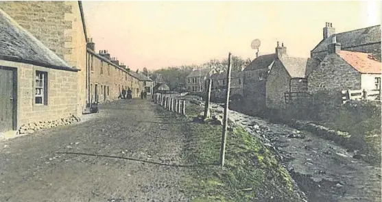  ??  ?? A St Andrews reader has sent in this postcard which shows a view of Burnside, Scone. The card was sent in 1908.