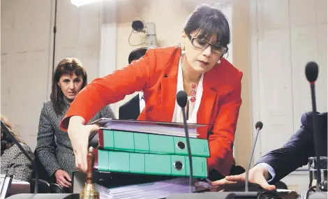  ??  ?? La ministra Javiera Blanco, durante su intervenci­ón en la comisión que analiza la acusación constituci­onal.