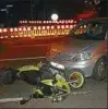  ??  ?? Eine Citroën-fahrerin ist am Freitag mit der Fahrerin eines Motorrolle­rs kollidiert. Foto: Polizei
