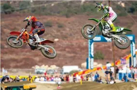  ??  ?? Musquin (#25), Cianciarul­o (#9) et Sexton (#23) ont réussi leur saison de MX 450.