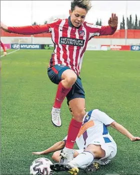  ?? FOTO: EFE ?? El buen hacer de Amanda Sampedro resultó esencial para el Atlético de Madrid