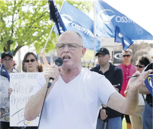  ?? DEREK RUTTAN / THE LONDON FREE PRESS / POSTMEDIA NETWORK ?? Sid Ryan, former president of the Ontario Federation of Labour, says that it’s time for the federal NDP to harness Bernie Sanders-style left-wing populism and abandon “mushy middle” centrism that has failed the party.