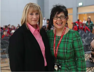  ?? ?? Fiona Crawley, left, head of Sighthill Nursery, and headteache­r Donna