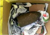  ?? PHOTO: SUPPLIED ?? The old military bomb is estimated to be 20-30 years old.