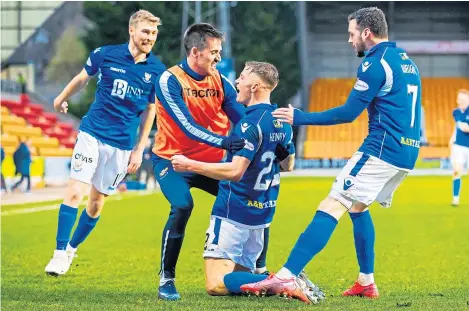  ?? Picture: SNS. ?? Drey Wright, right, celebrates with Callum Hendry after the latter’s late winner against Livingston.