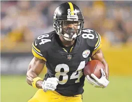  ??  ?? Al jugador le restan tres años de contrato con los de Pittsburgh.