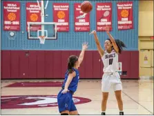  ?? PHOTO COURTESY DAVID BROYTMAN (USCIENCES ATHLETICS) ?? USciences women’s basketball’s Irisa Ye was named CACC Defensive Player of the Week Monday.