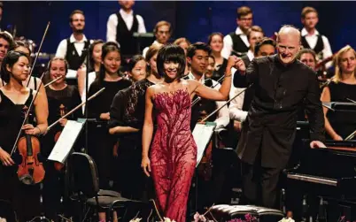  ?? (ALINE PALEY) ?? Yuja Wang et le chef Gianandrea Noseda ont brillé dans le concert de clôture du Verbier Festival.