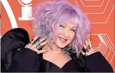  ?? ?? ÍCONO. Cyndi Lauper celebró la vuelta de Broadway y estuvo en la ceremonia.