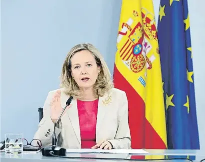  ?? Eduardo Parra / EP ?? La ministra d’Economia, Nadia Calviño, pressiona per aconseguir el pacte de rendes