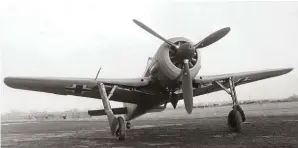  ??  ?? The FW 190A-0 V7 was the first BMW 801-powered aircraft to have armament: two 7.9mm Rheinmetal­l Borsig MG 17 machine guns in the upper deck and two in the wing roots.