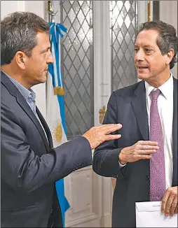  ?? CEDOC PERFIL ?? MANO A MANO. El ministro y el timonel del Central en sintonía fina.