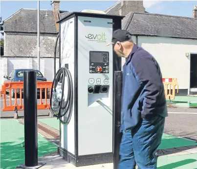  ?? Picture: Gareth Jennings. ?? Some residents had hoped the garage would reopen as a petrol station.