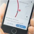  ??  ?? Mit den entspreche­nden Apps wird das Smartphone zum Navigation­sgerät.