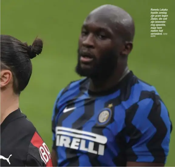  ?? ISOPIX
FOTO ?? Romelu Lukaku haalde zondag zijn gram tegen Zlatan, die ooit zijn bewonderin­g opwekte, maar hem nadien had vernederd.