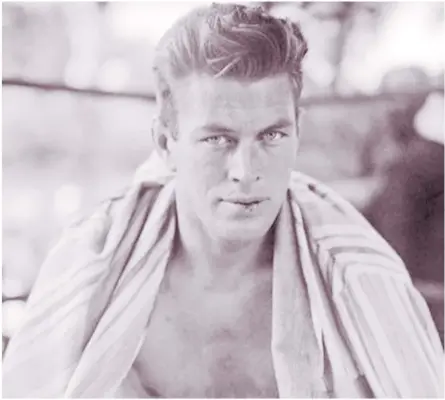  ?? Picture: The Cyber Boxing Zone ?? Gene Tunney primed and ready before a boxing match.