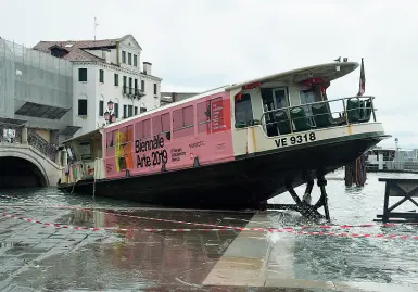  ??  ?? Tre mesi dopo Quasi novanta giorni dopo l’acqua granda del 12 novembre, il consiglio dei ministri ha stanziato 84 milioni di euro per il rimborso dei danni ai privati e alla città